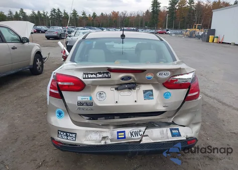 2018 Ford Focus Se из США, поврежденный, VIN 1FADP3F21JL237609